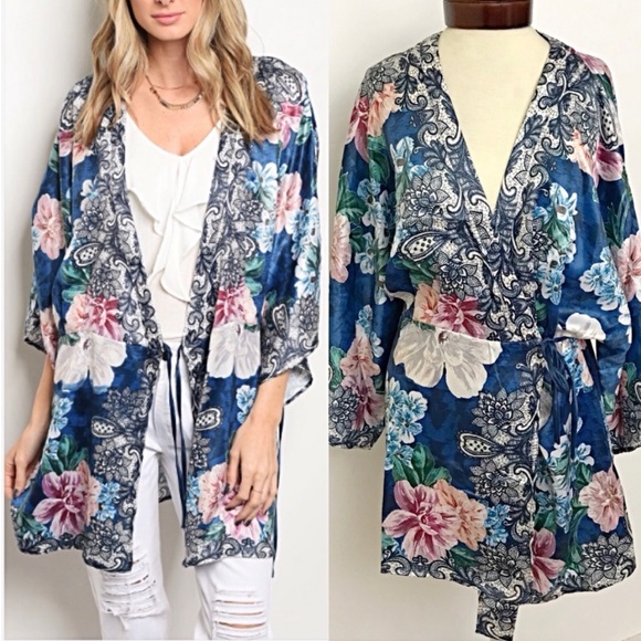 Jealous Tomato Tops - ❤️‍🔥Silky Floral Kimono Wrap